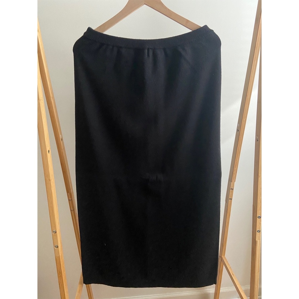 Talbots skirt, black, merino wool, size L